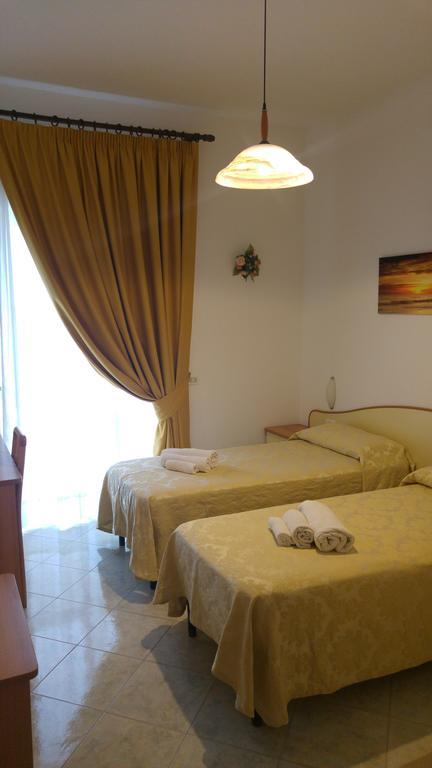 Villa Natalina Forio di Ischia Стая снимка