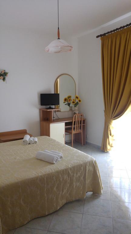 Villa Natalina Forio di Ischia Стая снимка